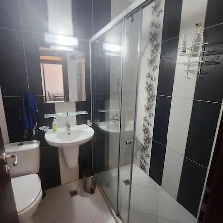 Schoene Mit Meerblick Apartament